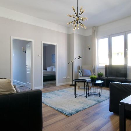 Standard Apartment By Hi5 - Tatra Street Будапеща Екстериор снимка
