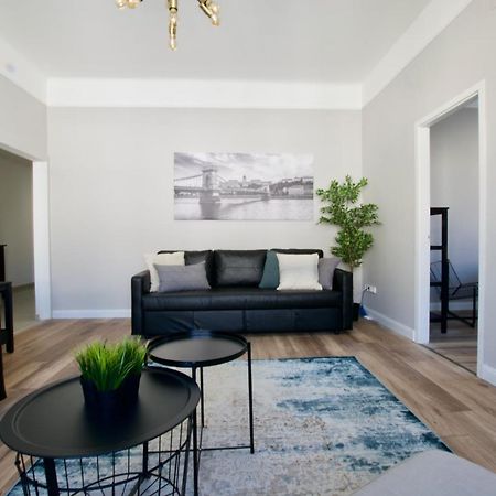 Standard Apartment By Hi5 - Tatra Street Будапеща Екстериор снимка