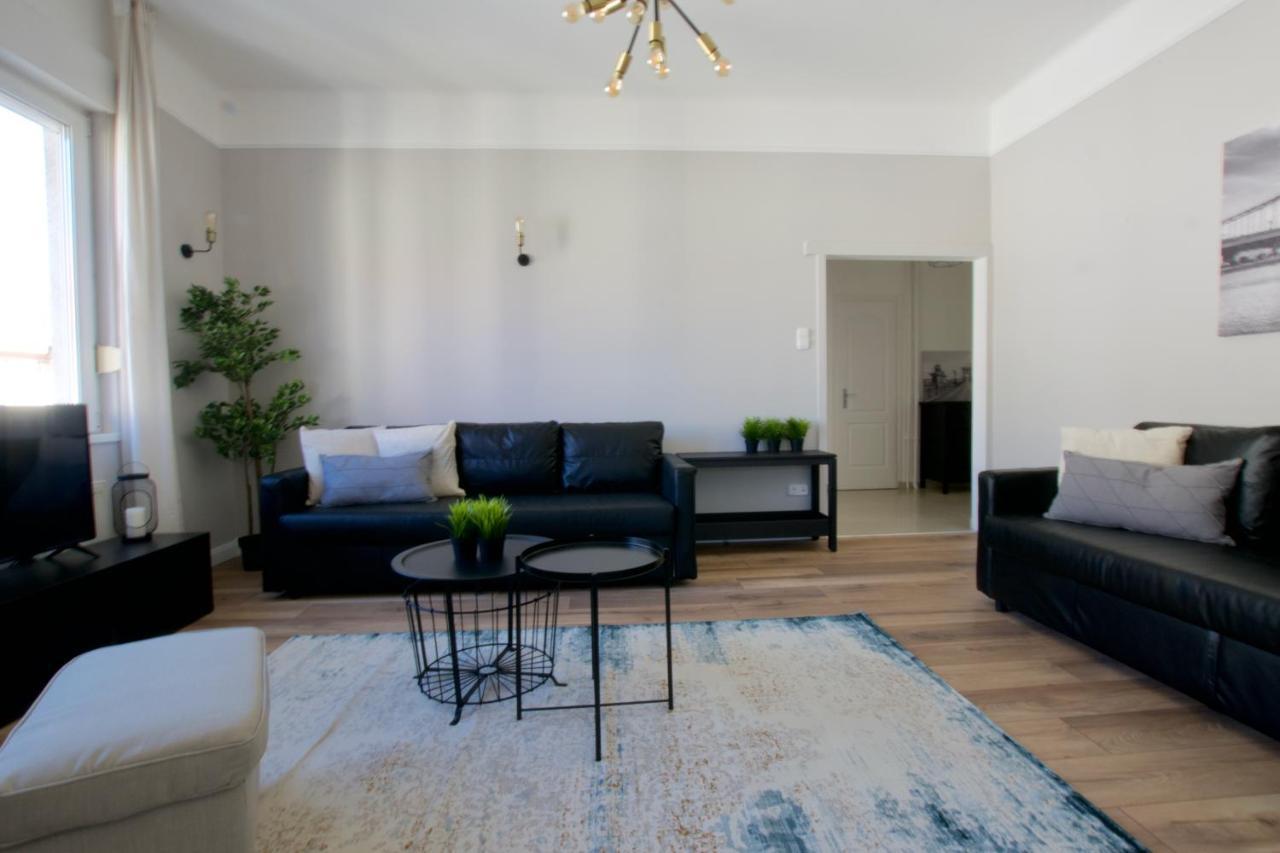Standard Apartment By Hi5 - Tatra Street Будапеща Екстериор снимка