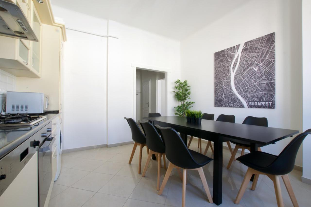 Standard Apartment By Hi5 - Tatra Street Будапеща Екстериор снимка