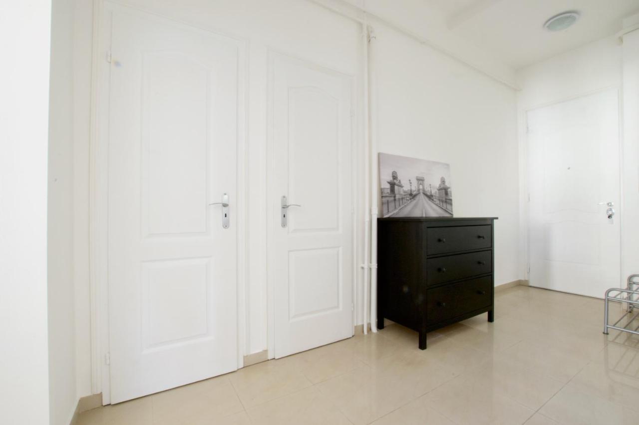 Standard Apartment By Hi5 - Tatra Street Будапеща Екстериор снимка