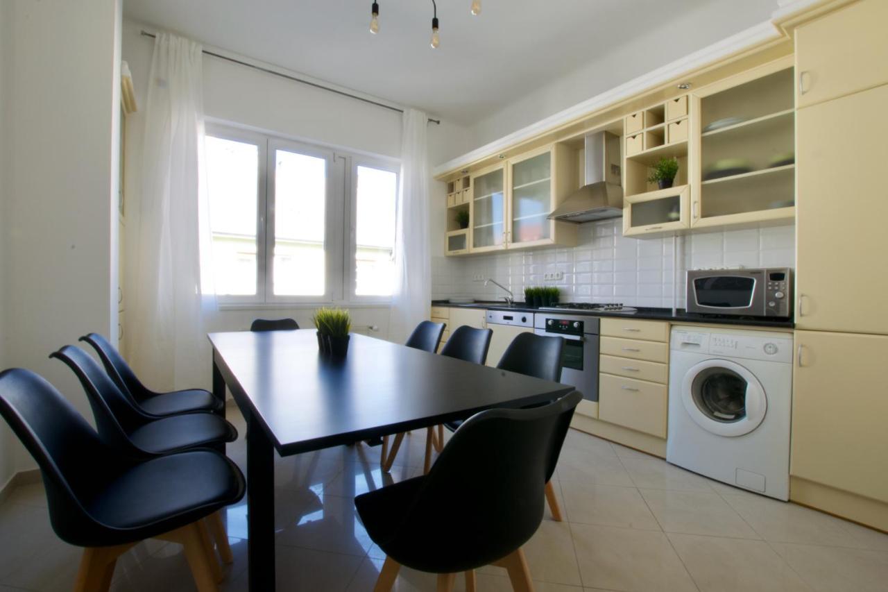 Standard Apartment By Hi5 - Tatra Street Будапеща Екстериор снимка