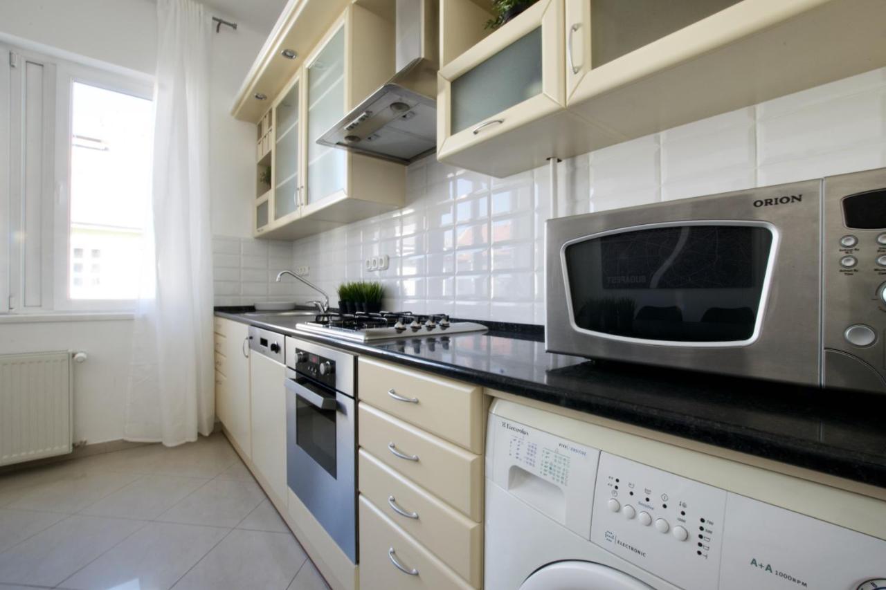 Standard Apartment By Hi5 - Tatra Street Будапеща Екстериор снимка