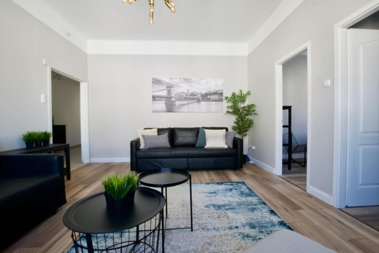 Standard Apartment By Hi5 - Tatra Street Будапеща Екстериор снимка